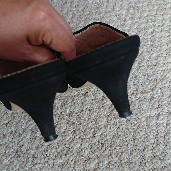 J.Crew pointy toe black suede leather mules size 6 - Picture 9 of 14
